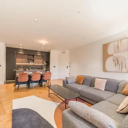 Astoria Haussmannien - De Caractere Apartment Aix-les-Bains