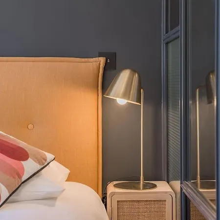 Apartment Astoria Haussmannien - De Caractere Aix-les-Bains